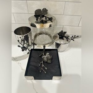 Michael aram black orchid bundle set